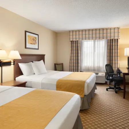 Country Inn & Suites by Radisson, Owatonna, MN