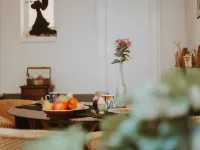 Historical and Spacious "Villa Anaïs"