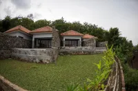 Borobudurhills Hotels near Suroloyo Peak