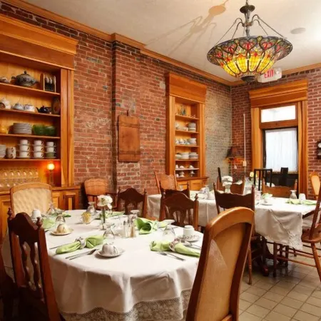Market Street Inn