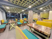The Nest Mountain King in Dalhousie #Hot and Cold AC Các khách sạn ở Chamba