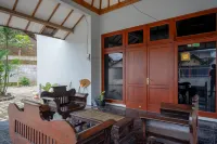 RedDoorz Plus Near Jogja City Mall 5 Hotels in Mlati