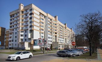 PaulMarie Apartments on Masherova 80