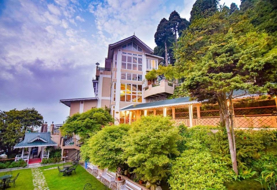 hotel overview picture
