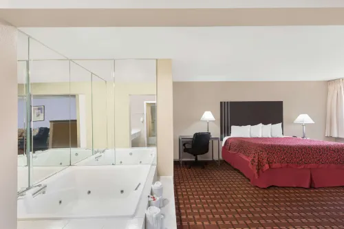 デイズ イン バイ ウィンダム カレッジ ステーション ユニバーシティ ドライブ