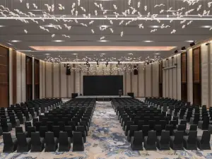 Crowne Plaza VINH YEN CITY CENTRE by IHG