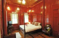 Doembangvilla Hotels in Doem Bang Nang Buat District
