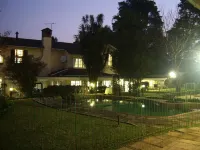 Nutmeg Guest House - Pools