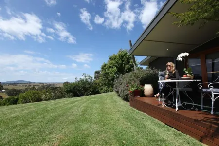 The Studio - Yarra Valley Отели рядом с достопримечательностью «Ярра Вэлли Рацинг»