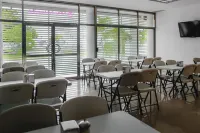 สวีทส์ กาบี้ แคนคูน