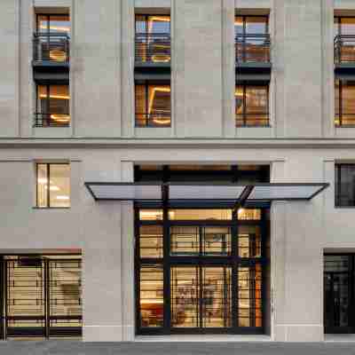 Canopy by Hilton Paris Trocadero Hotel Exterior