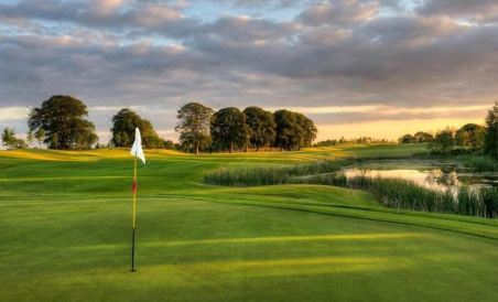 Knightsbrook Hotel Courtyard Accommodation - Housity