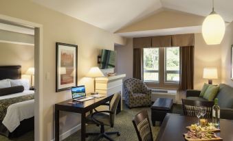 Executive Suites Hotel and Resort - Squamish BC