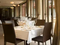 Golden Gate Hotel Hotel di Thabo Mofutsanyane