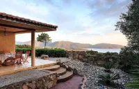 Domaine Valle Doniche Hotels in Serra-di-Ferro