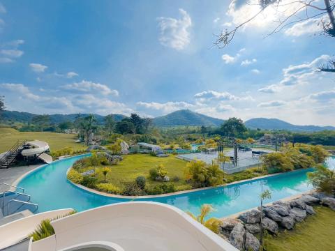 Jupiter Trevi Resort and Spa Hotels in Pak Chong