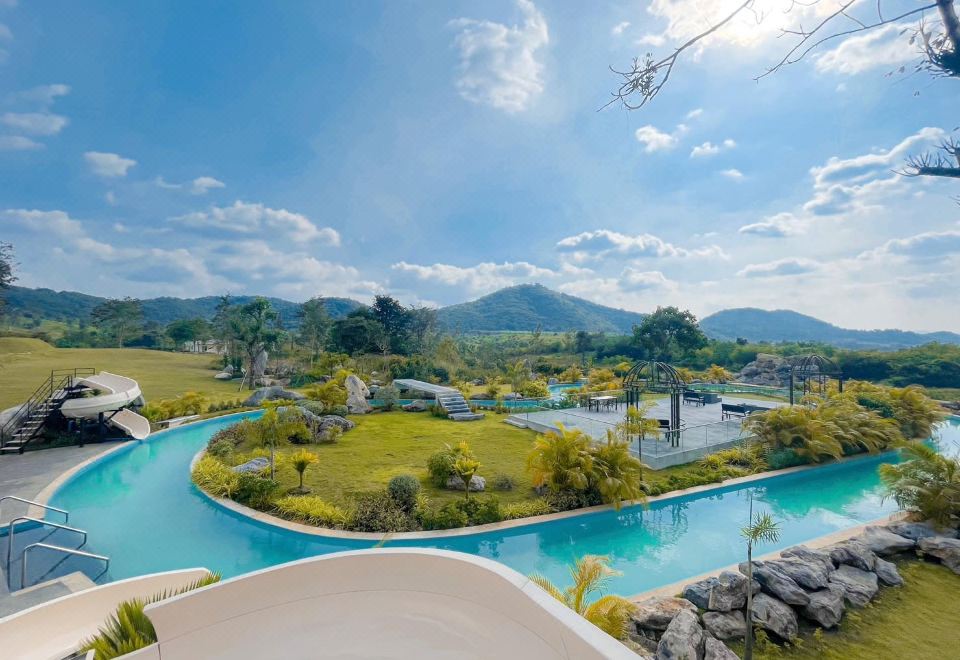 Jupiter Trevi Resort and Spa