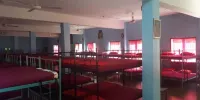 Persatuan Kebajikan Sri Sakthi Ashram - Hostel - Dormitorio De Dormitorio Compartido