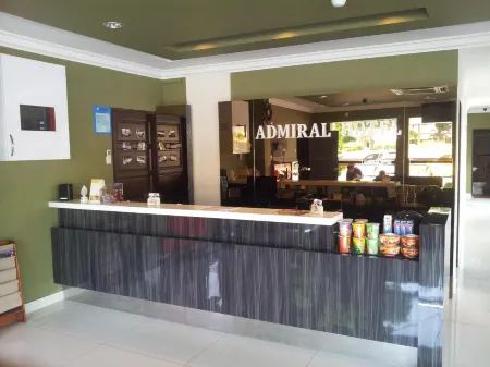 Admiral Hotel Отели рядом с достопримечательностью «Tua Pek Kong Temple»