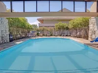 Days Inn & Suites by Wyndham Monroe Hotels in Monroe County