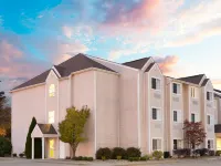 Microtel Inn & Suites by Wyndham Springfield Hotels in Springfield
