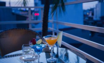 Eliana Ruby Hotel & Travel