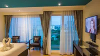 Unique Regency Pattaya Hôtels à : Phra Tamnak Hill