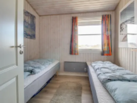 "Vika" - 600m from the Sea Hotels in Fano