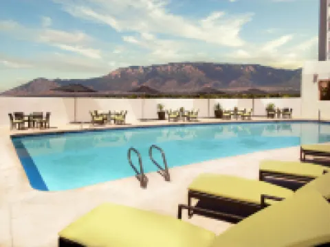 Sheraton Albuquerque Airport Hotel