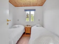 "Undis" - 660m from the Sea Hotels in Gedser