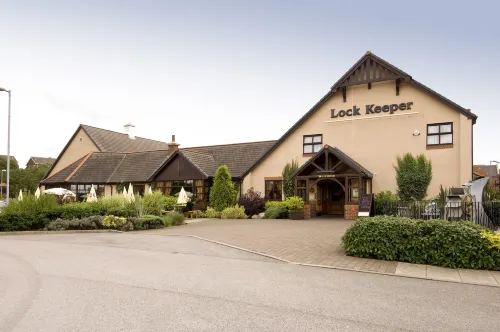 Premier Inn Chesterfield North Hotels in Staveley