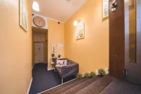 Station Self Check-in Apartments