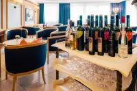 Hotel Garni Alpenruh-Micheluzzi - بار