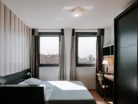 Zenit Hall 88 Studios Hotels near Roman Bridge of Salamanca