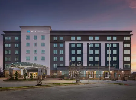 Hyatt House Bentonville/Rogers Отели в г. Роджерс