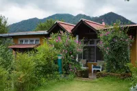 Neemrana's - Ramgarh Bungalows Hotel a 