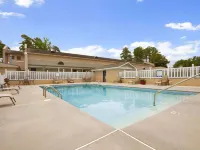 Days Inn by Wyndham Alexander City Hotels in Tallapoosa County