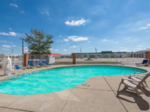 Super 8 by Wyndham Jasper Hotels in Jasper