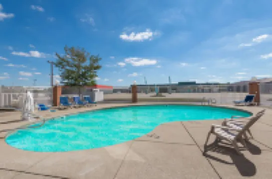 Super 8 by Wyndham Jasper