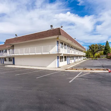 Motel 6 Yreka, CA