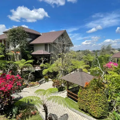 Lembah Metro Resort Hotels near Selecta Amusement Park