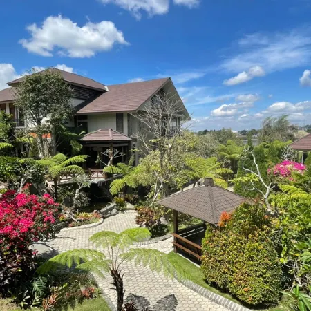 Lembah Metro Resort