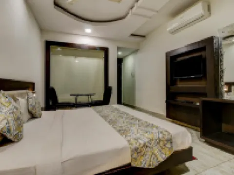 FabHotel Csfc Hotels near Taj Mahal Palace