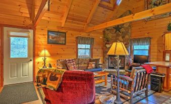 Rustic Dundee Log Cabin w/ Hot Tub & Forest Views!