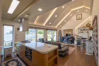 Namhae Boolgeun Noeul Pool Villa