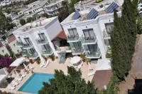 Gun-Ay Hotel