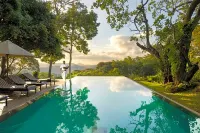 Mountbatten Bungalow- Thema Collection - مسبح غير متناهي