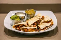 Country Inn & Suites by Radisson, San Diego North, CA - breakfast