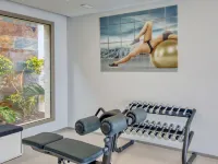 Emma on the Roc - Gym