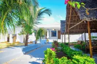 Uhuru Hotel & Restaurant - 3-Star